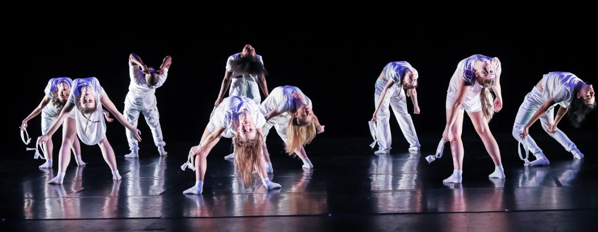 Breaking Pointe